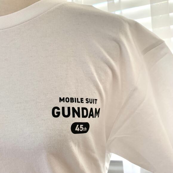 Uniqlo Mobile Suit GUNDAM 45th Anniversary UT Graphic T-Shirt in White - Picture 7 of 14